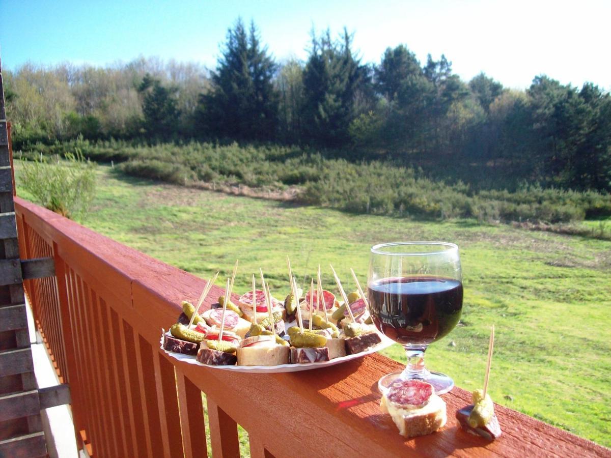 Holiday home Du Gua Des Brasses Au Bord Du De La Raviege